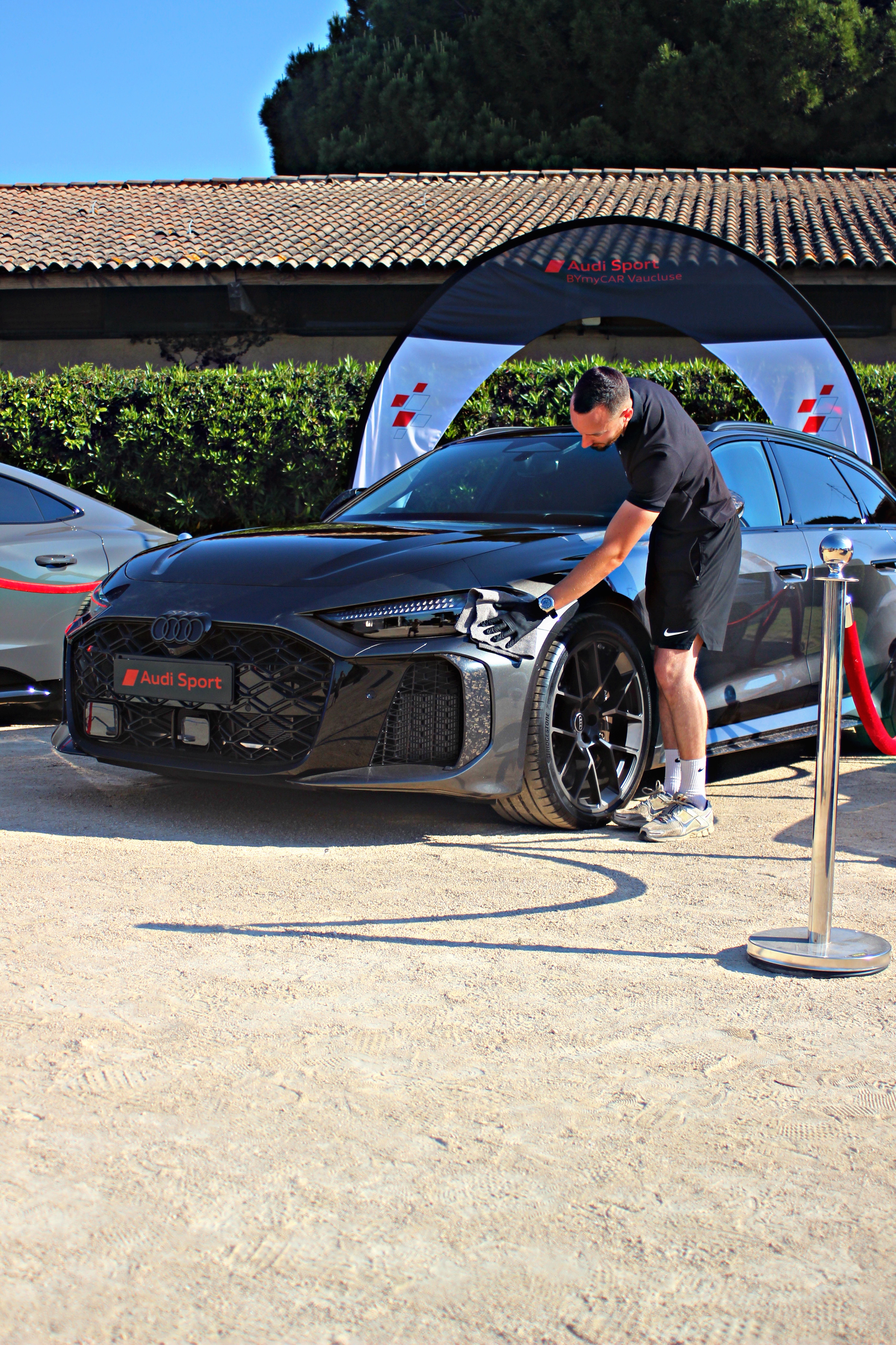 Nettoyage automobile premium AUTO 9